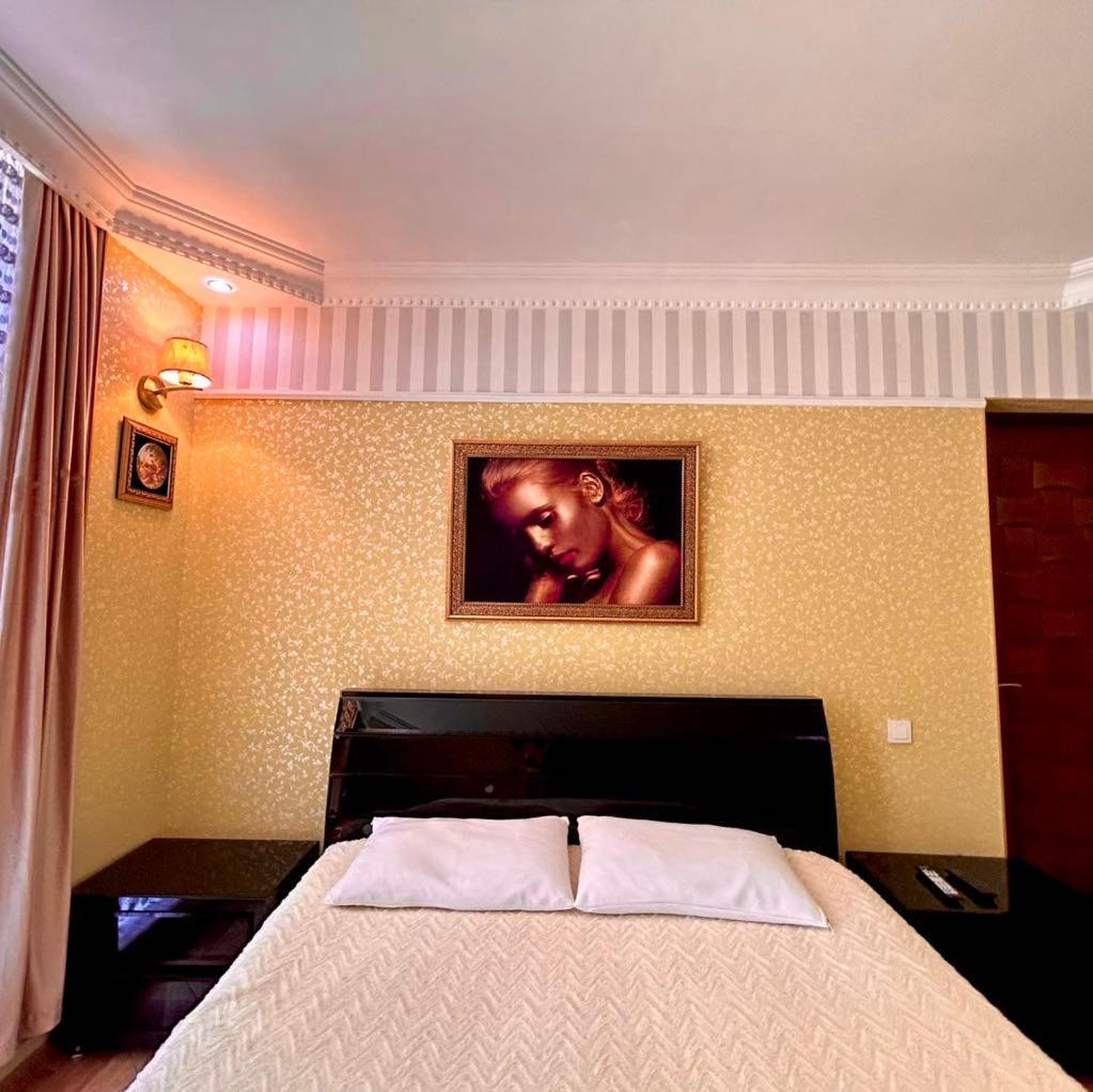 Apartment Orbi Sea Tower David Batumi Exterior photo