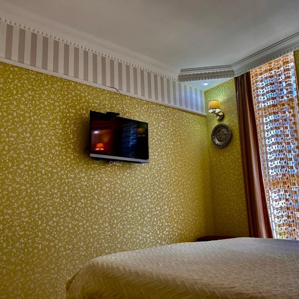 Apartment Orbi Sea Tower David Batumi Exterior photo