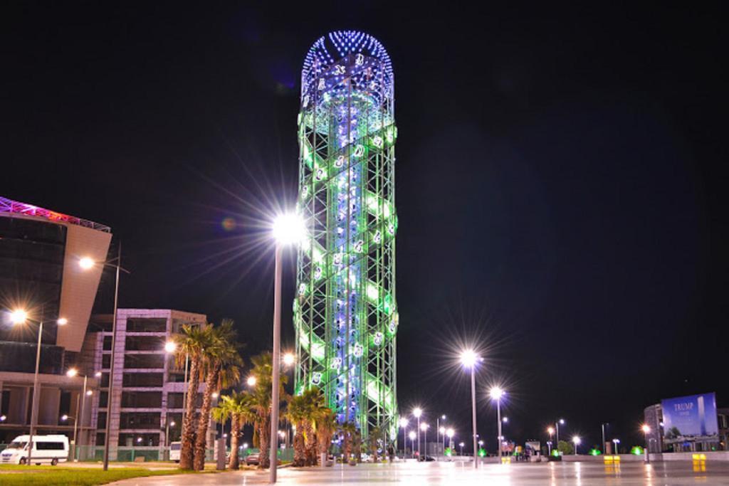Apartment Orbi Sea Tower David Batumi Exterior photo