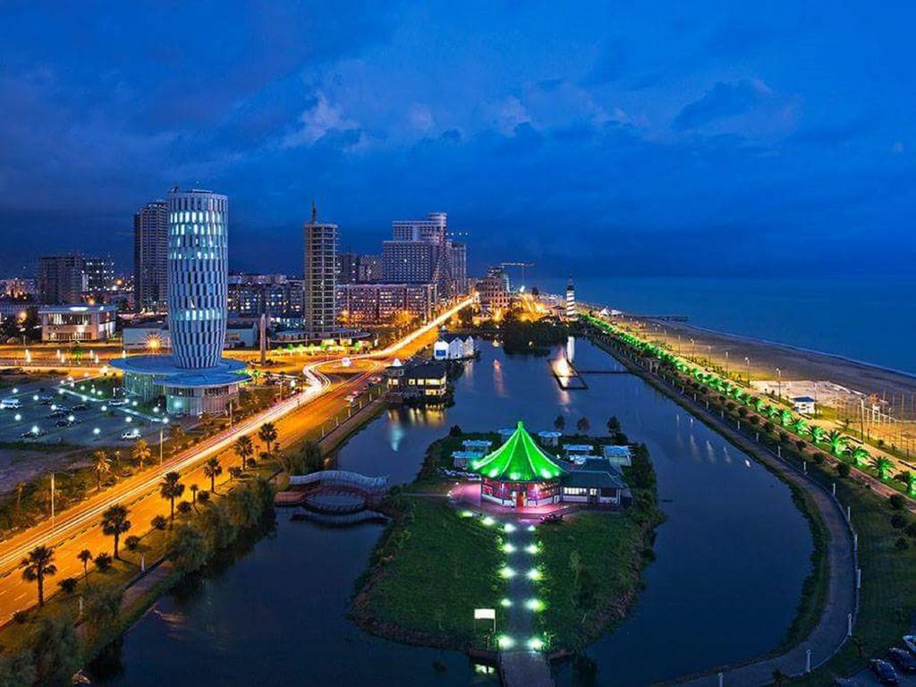 Apartment Orbi Sea Tower David Batumi Exterior photo