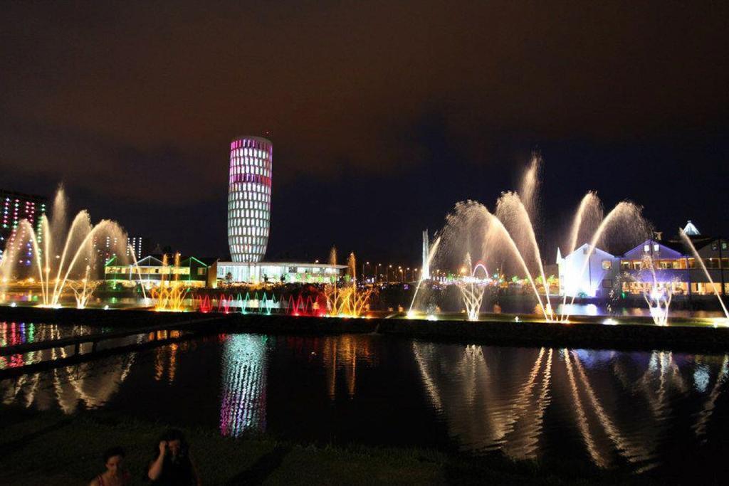 Apartment Orbi Sea Tower David Batumi Exterior photo